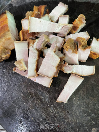 腐竹焖五花肉的做法步骤：5