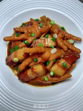 五花肉焖鸡爪的做法步骤：17