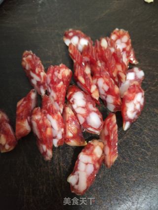 腐竹芹菜炒腊肠的做法步骤：3
