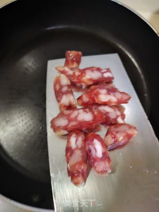 腐竹芹菜炒腊肠的做法步骤：5