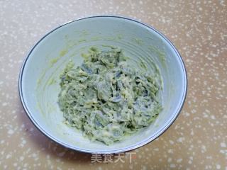 紫藤花鸡蛋饼的做法步骤：4
