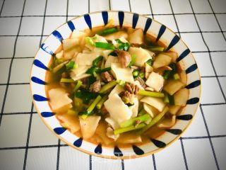 羊肉香菇面片的做法