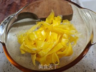 紫菜包饭的做法步骤：6