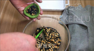 抹茶青团，味道清香，色泽翠绿，超香黑芝麻花生馅的做法步骤：12