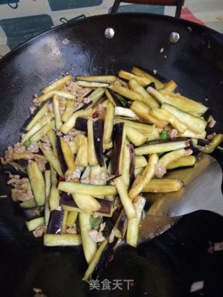 鱼香茄子的做法步骤：12