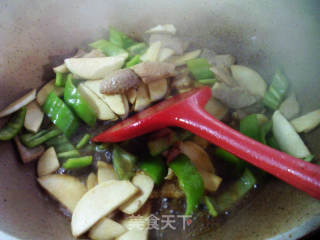 瘦肉青椒炒茭白的做法步骤：8
