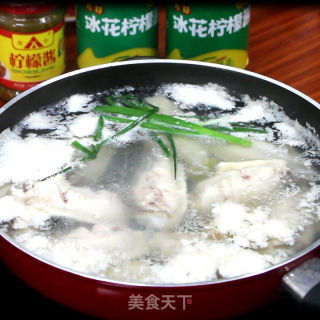 柠檬鸡翅的做法步骤：2