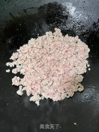 炒酱肉的做法步骤：4