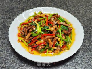 椒丝炒肉的做法