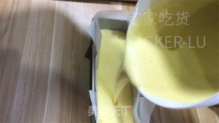 椰香黄金糕，颜色金黄，质地细腻，软糯香甜，色香味俱佳。的做法步骤：10