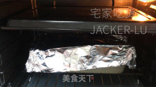 椰香黄金糕，颜色金黄，质地细腻，软糯香甜，色香味俱佳。的做法步骤：11