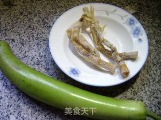 羊尾笋炒瓠子的做法步骤：1