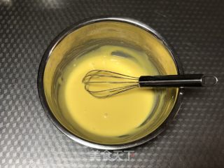 香葱肉松火腿杯子蛋糕的做法步骤：2