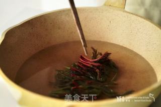 鱼籽香椿豆腐，家宴做起来不输米其林的做法步骤：2