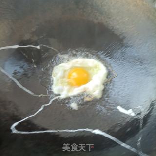 鸡蛋精肉炒薤白的做法步骤：6