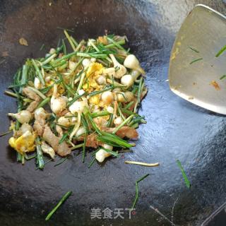 鸡蛋精肉炒薤白的做法步骤：14