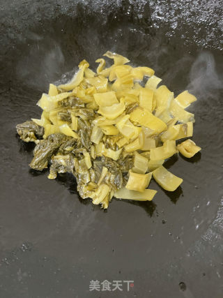 水煮酸菜豆腐肉片的做法步骤：6