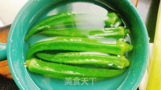 白灼秋葵鲍鱼片的做法步骤：8