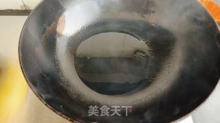 蒜薹炒肉里的小秘密的做法步骤：7