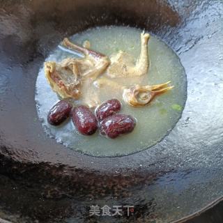 鸽汤炒韭菜的做法步骤：3