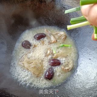 鸽汤炒韭菜的做法步骤：4