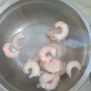 虾仁炒马兰头的做法步骤：4
