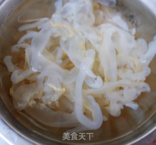凉拌海蛰的做法步骤：2