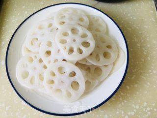 蒜汁藕片的做法步骤：5