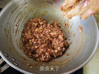 萝卜水饺的做法步骤：2