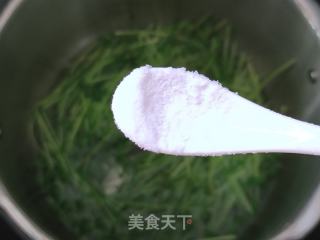 凉拌豌豆苗的做法步骤：4