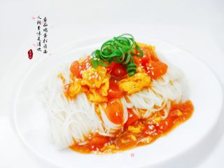 番茄鸡蛋打卤面的做法步骤：1