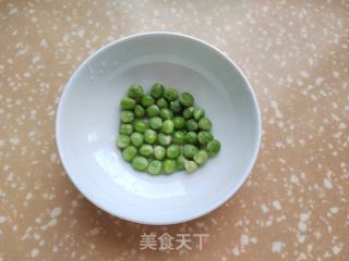 豌豆蛋羹的做法步骤：1