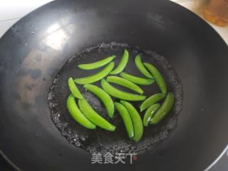 胡萝卜菜心炒豆干的做法步骤：3