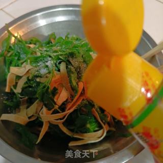 马兰头拌豆皮的做法步骤：8