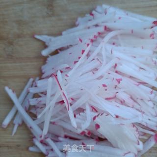 水萝卜羊肉汤的做法步骤：2