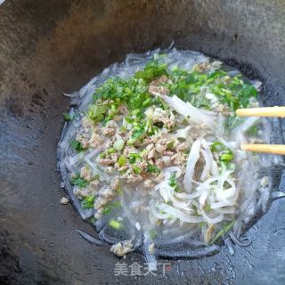 水萝卜羊肉汤的做法步骤：12