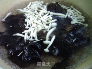 菌菇拌小素鸡的做法步骤：3