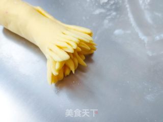 牡丹花馒头的做法步骤：5