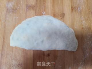韭菜鸡蛋馅菜盒的做法步骤：8