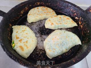韭菜鸡蛋馅菜盒的做法步骤：10