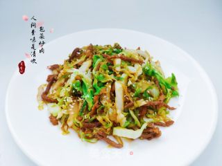 包菜炒肉的做法步骤：1