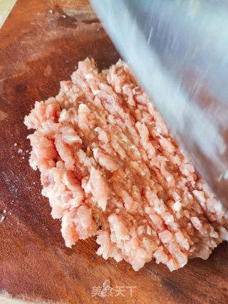 肉末窝蛋汤的做法步骤：1