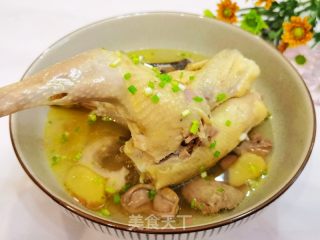 简单易做，营养滋补的清蒸童子鸡的做法步骤：8