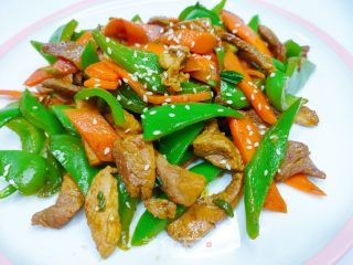 青椒胡萝卜炒肉的做法步骤：8