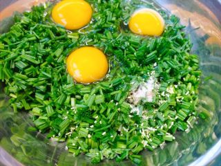 葱香鸡蛋饼的做法步骤：4