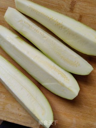四月瓜拌金针菇的做法步骤：3