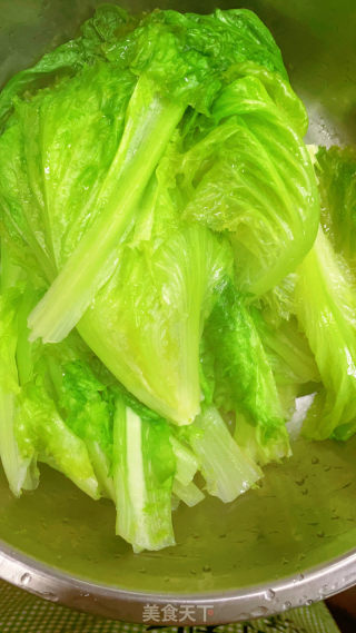 白灼生菜的做法步骤：2