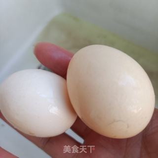 苜蓿炒蛋的做法步骤：1