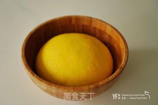治愈系，有胡萝卜汁的胡萝卜面包的做法步骤：4