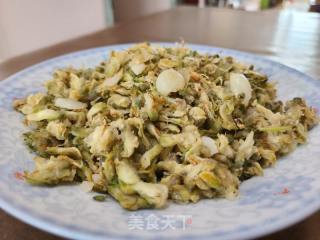 蒜炒蒸槐花的做法步骤：5